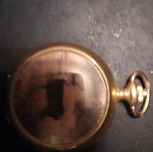 Left to me in a estate!! Old deer clock